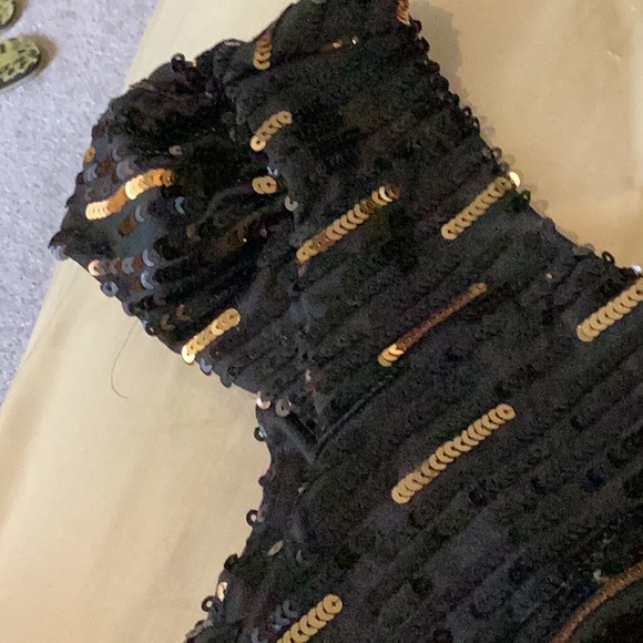 Jodi Kristopher Black & Gold Sequin Dress w/ Low Back w/ Large Black Bow - Picture 8 of 11